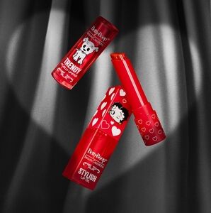 NWT Betty Boop 'Sassy And Classy' Lip DUO